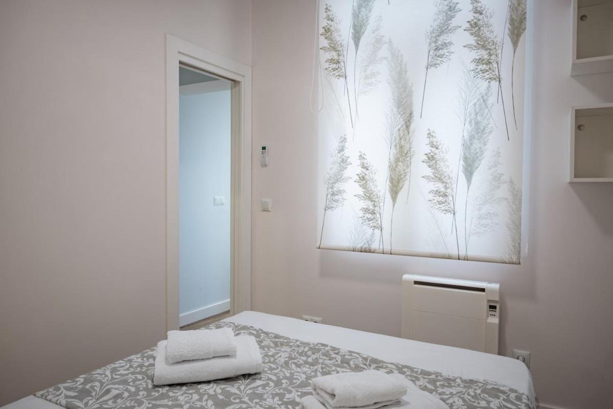 Luxurious In Malasana Centro Temporal Val21 Apartamento *